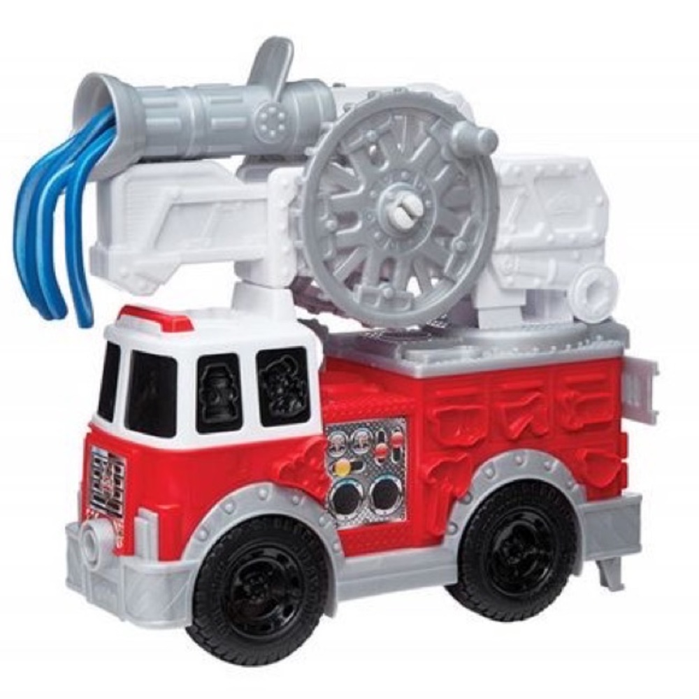 NWOT PLAYDOH WHEELS FIRE TRUCK 🚒
